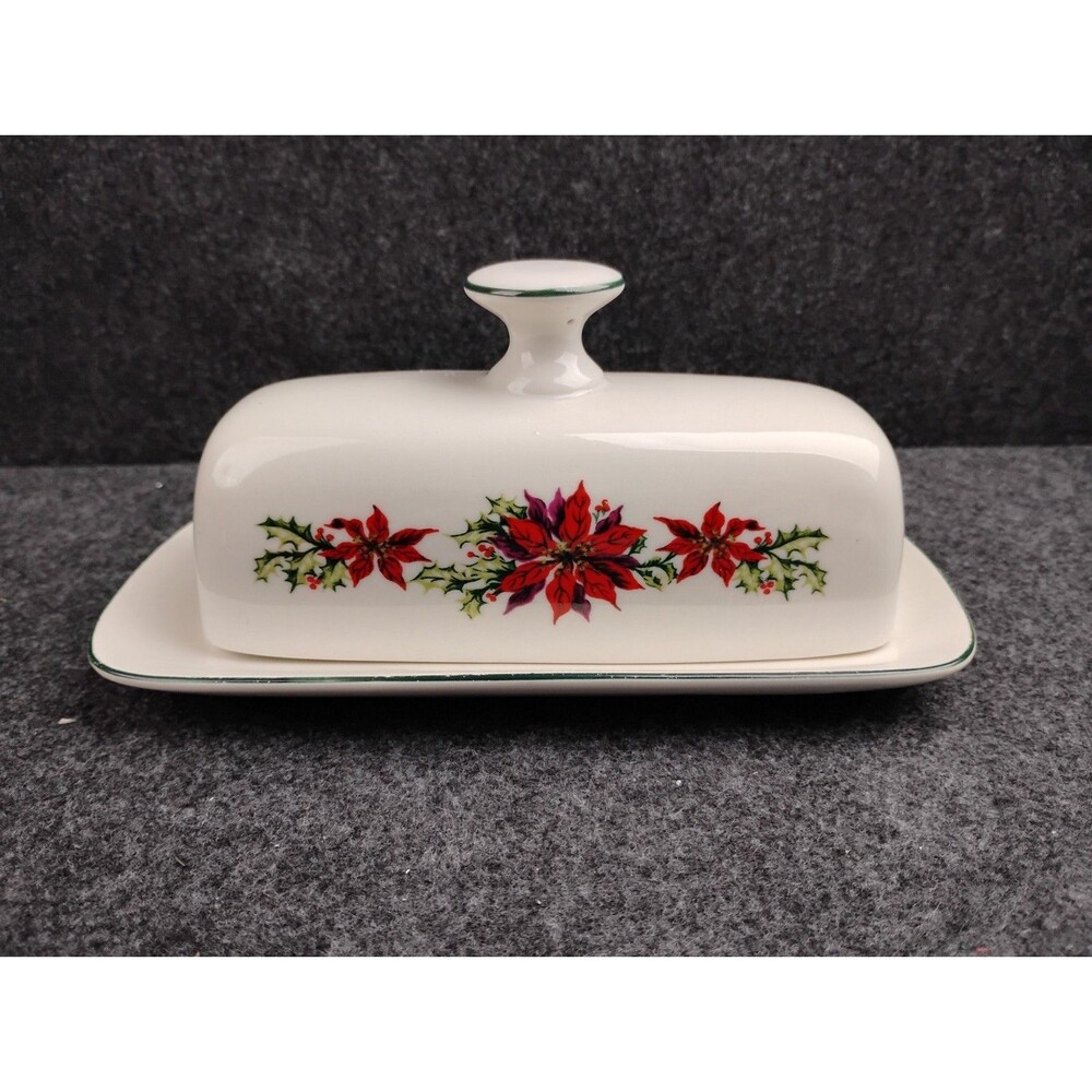 TOTALLY TODAY Porcelain BUTTER DISH with LID CHRISTMAS POINSETTIA HOLLY